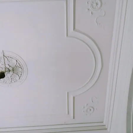 L'atelier Vedi Ai Tuoi Piedi 4*