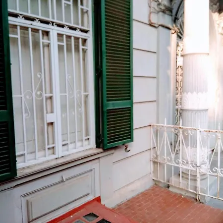 Bed and breakfast L'atelier Vedi Ai Tuoi Piedi Nápoles