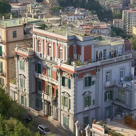 L'atelier Vedi Ai Tuoi Piedi