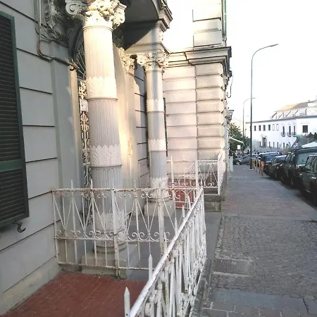 Bed & Breakfast L'atelier Vedi Ai Tuoi Piedi *