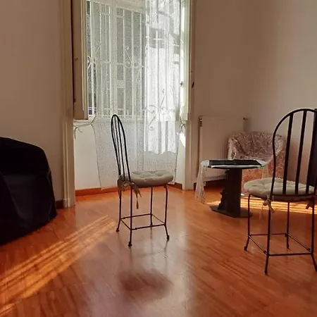 L'atelier Vedi Ai Tuoi Piedi