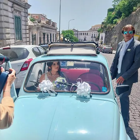 L'atelier Vedi Ai Tuoi Piedi Bed and breakfast Nápoles