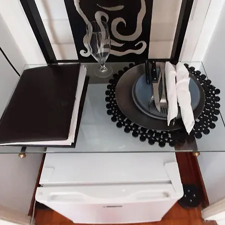 L'atelier Vedi Ai Tuoi Piedi